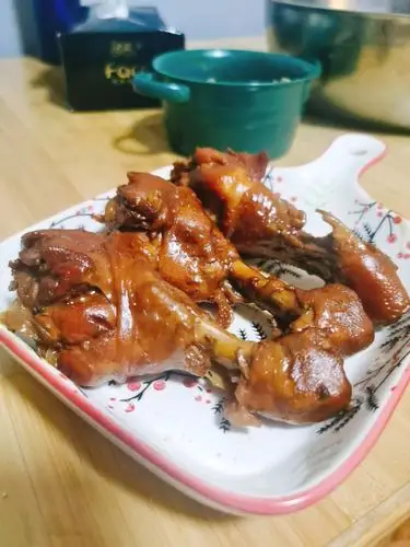 卤鸡腿