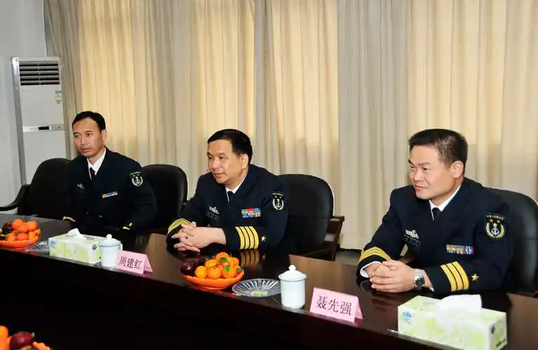 虎门沙角部队周建红政委一行来我院交流工作