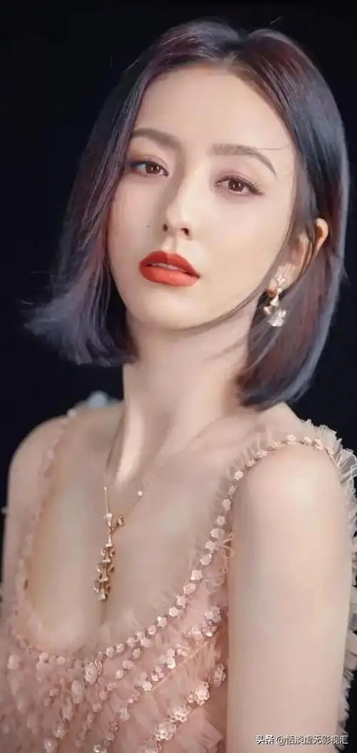 百变女神佟丽娅,性感唯美妩媚究竟有多美|佟丽娅_手机网易网