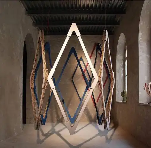 纸板造型切割吊挂