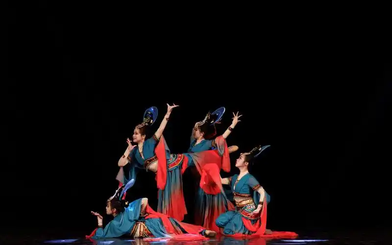 【天津大学北洋舞蹈团】2023年"韶华"专场 古典四人舞(敦煌)《迦陵频