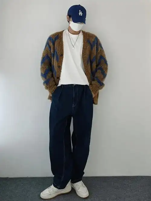 男生穿搭秋天保暖又好看需要针织衫