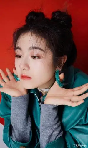 今日图集分享:李兰迪