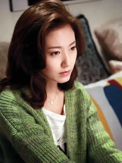 回顾演员高露我这辈子的决定就是为丈夫生下一儿一女