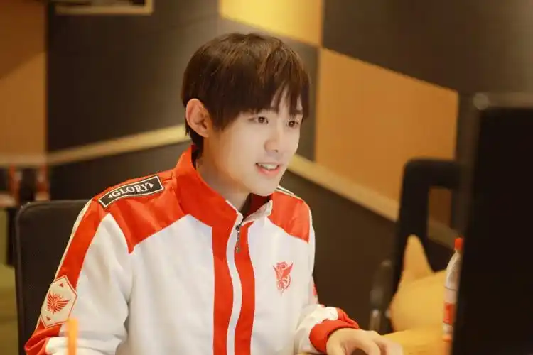 苏尚卿(天津悦响文化传播有限公司 729声工场 配音演员 苏尚卿)