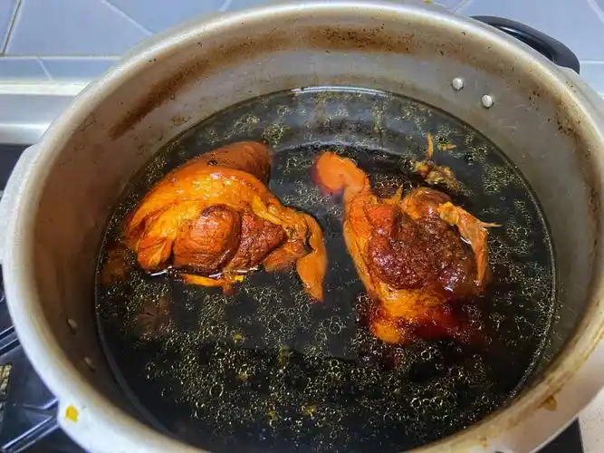 光速冲回家今儿炖肘子了