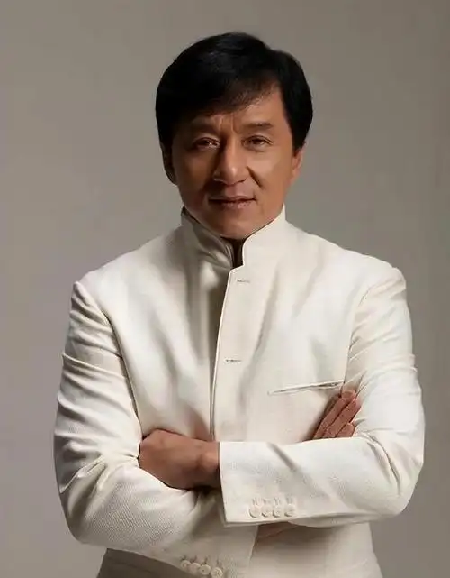 4月7日,著名影星成龙迎来了他70岁的生日,对于这个数字,他自己也感到