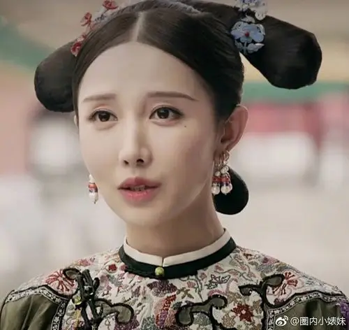 延禧攻略嘉嫔整容前的照片和现在对比