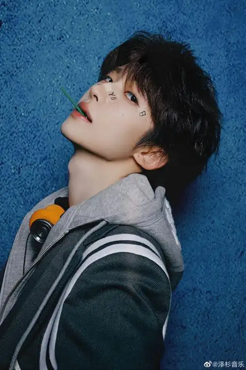 刘宇新歌ayo上线##刘宇新歌主打快乐多巴胺##刘宇首张个人ep流蝌