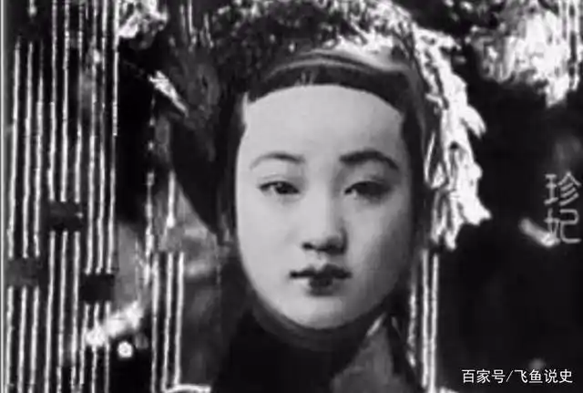 故宫的珍妃井,头都塞不下去,慈禧是如何将珍妃推下去的?