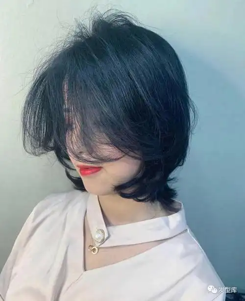 2021流行"秋冬短发",巨显年轻!
