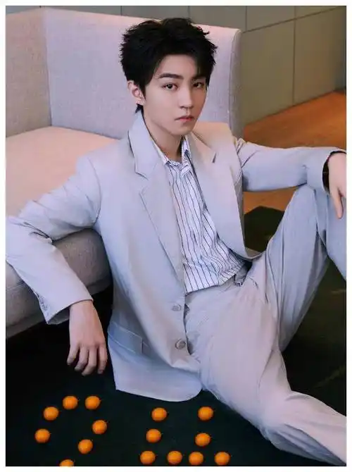 王俊凯王源联袂出演新电影,重现凯源盛世,粉丝狂热观影狂潮!