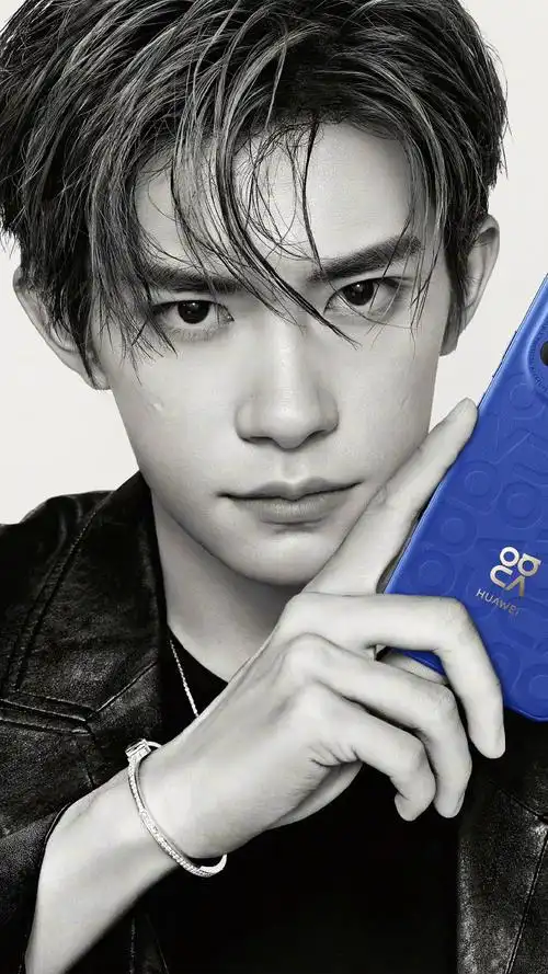 千玺在nova星等你##易烊千玺华为nova全球代言人