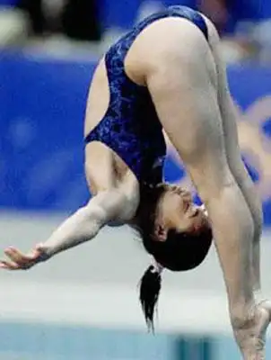 组图:郭晶晶赛场内外魅力独特 入选全球25佳