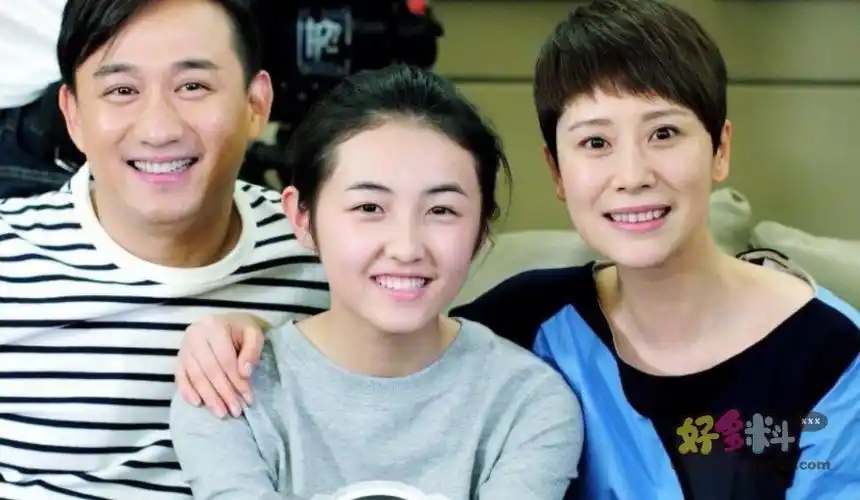 张子枫和黄磊的关系被曝不一般 工作室第一时间发文回应