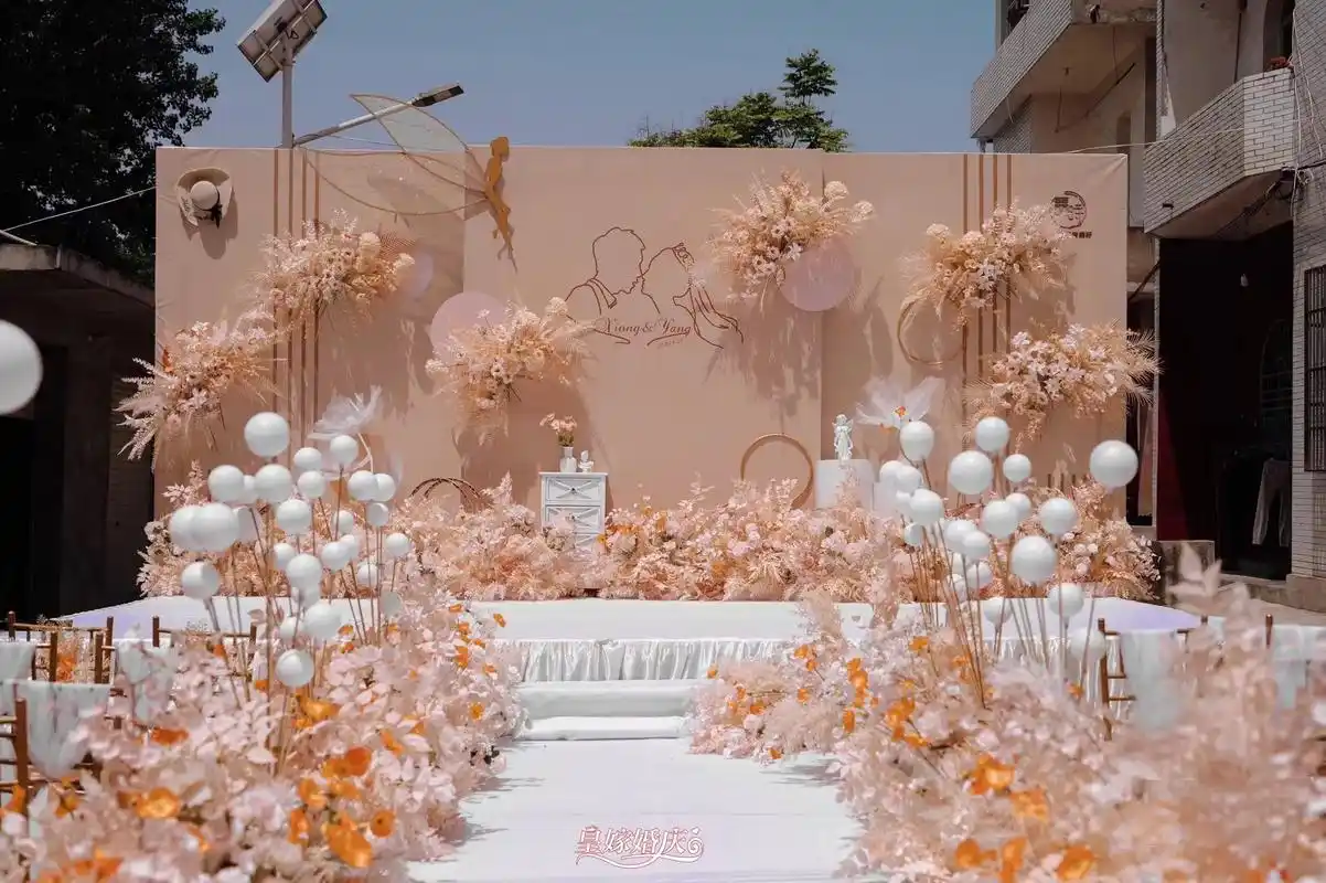 新户外婚礼#场景布置 #农村婚礼现场 #现场实拍 #广安婚庆 - 抖音