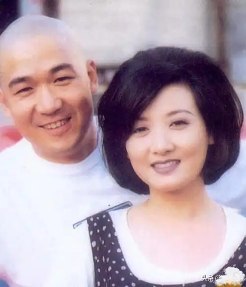 张默和谁结婚了为儿子张默单身至今张默结婚生子了吗