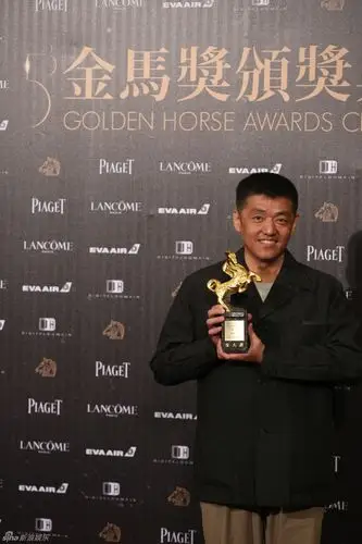 第53届金马奖 范伟影帝周冬雨马思纯双黄影后_高清图集_新浪网