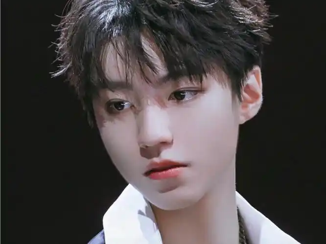 【王俊凯】做梦素材|懂我奇奇怪怪,陪我可可爱爱