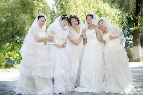 闺蜜——一生的情缘(合影)