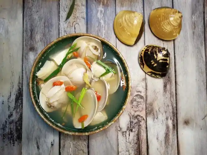 青蛾不需要复杂的做法就能成就天下第一鲜的美名