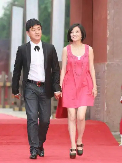 《赤壁》全球首映 佟大为赵薇约定共赴成都(图)