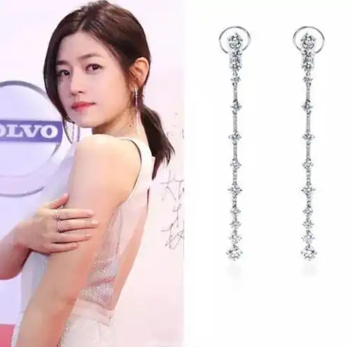 陈妍希把珠宝呈现出不一样色彩,很清纯,不要说她仿版小龙女了!
