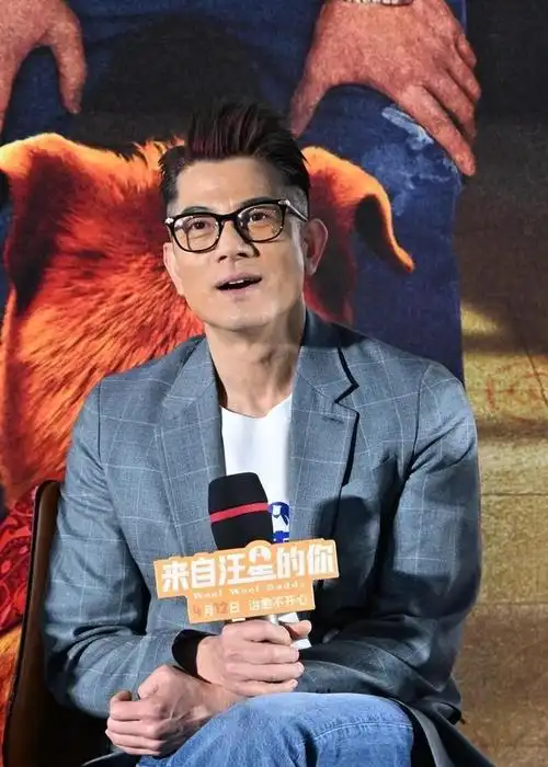 郭富城现身牙齿显岁月痕迹依旧风采不减当年