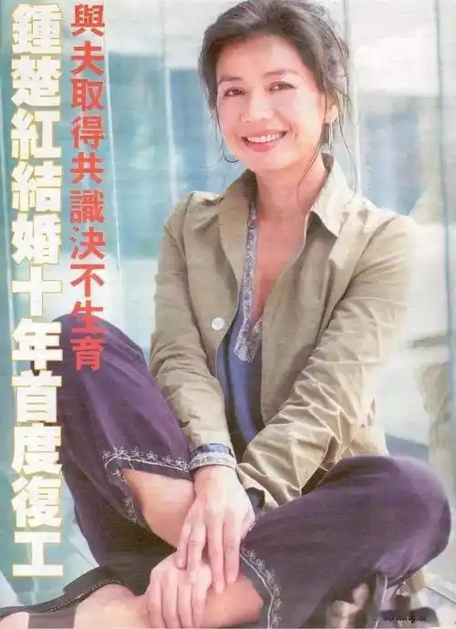 香港第一美人近况曝光:63岁无儿无女,如今活成了这样……_钟楚红