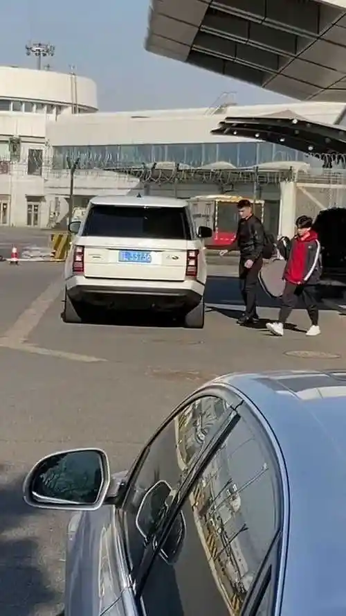 王俊凯的车牌号真的好低调