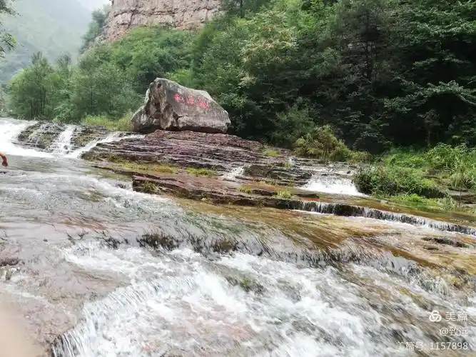 中国林州太行山风景区～桃花谷