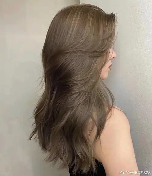 时尚又低调的雾棕色你值得拥有7575