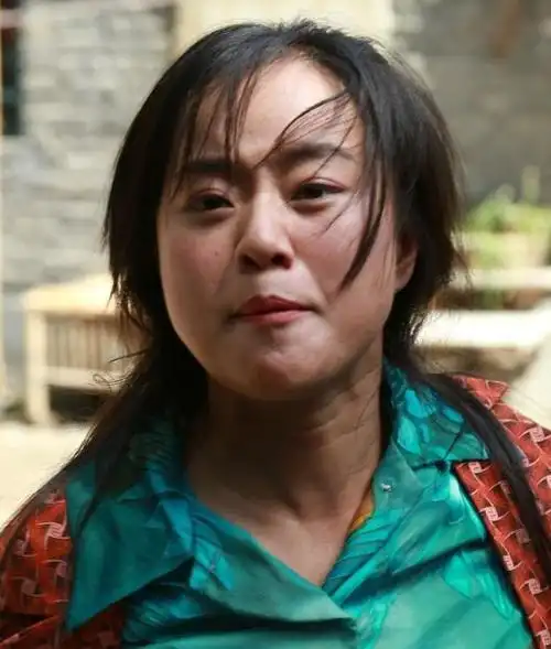 同样演农村妇女把巩俐刘琳和赵丽颖放在一起看差距就出来了