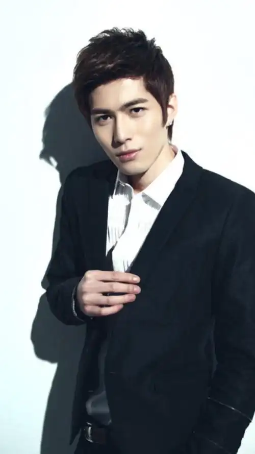 陈学冬(cheney chen),中国青年男演员,新生代偶像艺人.