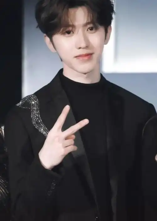 蔡徐坤手机壁纸124100张