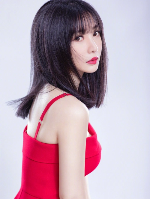 柳岩- 堆糖,美图壁纸兴趣社区