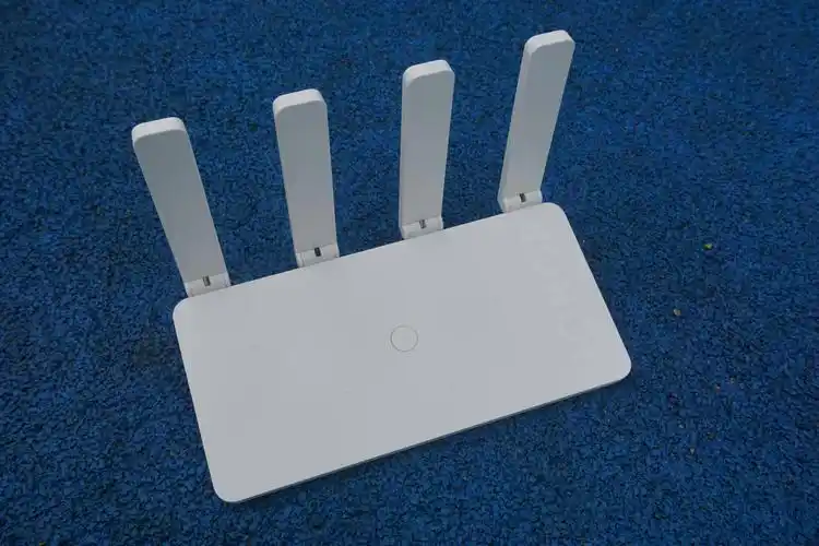 荣耀路由x3 pro简评:百元千兆路由,网课游戏必备神器_路由器