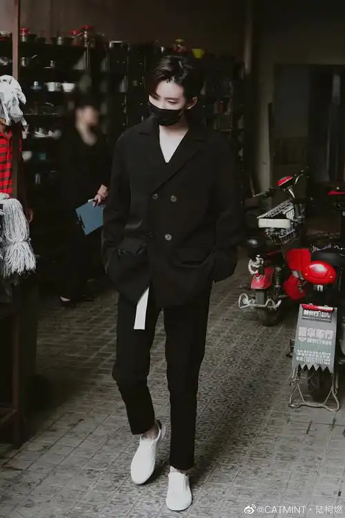 陆柯燃林凡一起出道吧! 一期-apr.陈酒