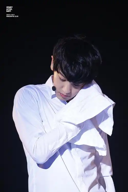 exo 朴灿烈 明星 帅哥 男神 chanyeol 花美男 暖男 可爱 卖萌 卡哇伊