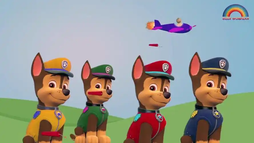 汪汪队队员阿奇穿什么颜色的衣服都好帅气啊