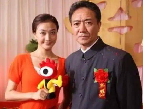 演员张瑞琪:与演员李幼斌离婚后,现在人生状况怎样?