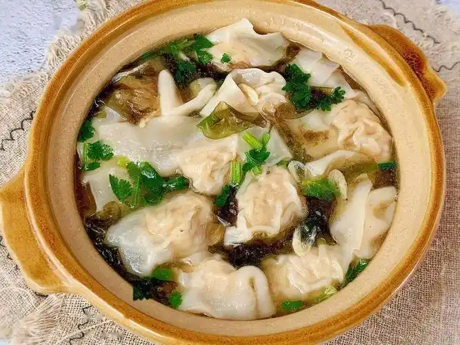 超好吃的早餐馄饨,皮薄馅嫩,味美汤鲜!