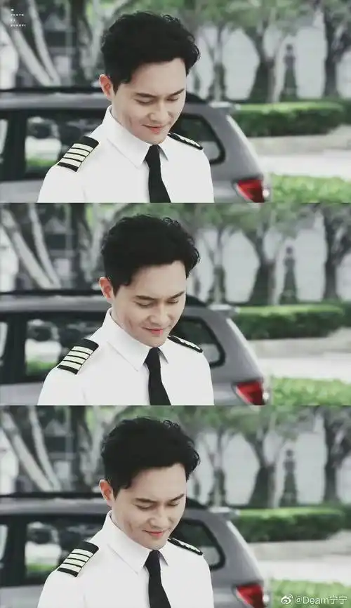 张智霖的酒窝是我见过的最好看的酒窝美图安利