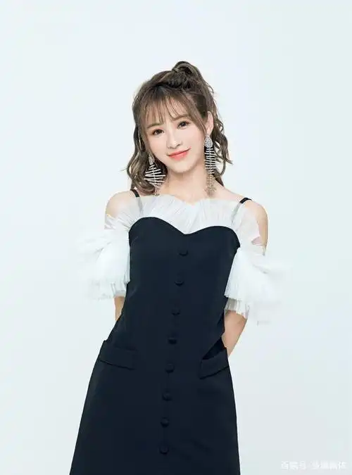 蒋申新个人单曲微光温暖的在线抒情旋律治愈心灵