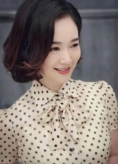 左小青:嫁大20岁富商老公,历经11年婚姻,爱情变友情,无怨无悔_体操