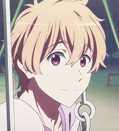 黄发少年gif歪头gif说话gif红眼睛gif