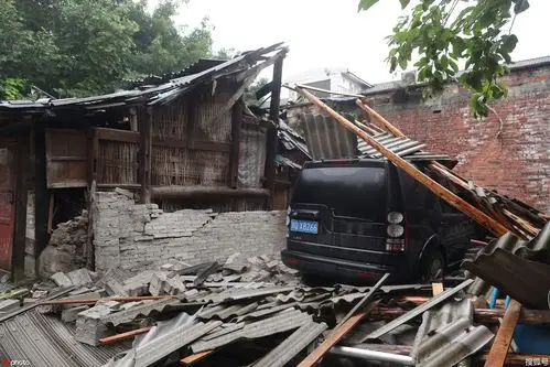 四川宜宾6.0级地震:双河镇老街部分泥瓦房损毁