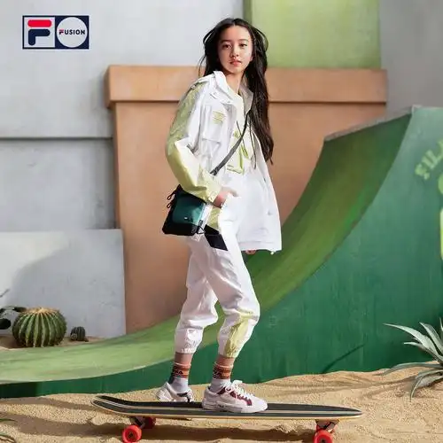 filafusion斐乐女子梭织长裤2021春夏新款撞色运动长裤