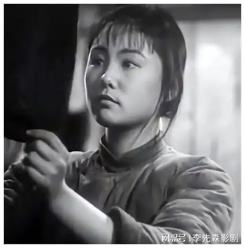 美貌不输上官云珠,气质比王丹凤清纯,依旧让人怀念|电影|党的女儿