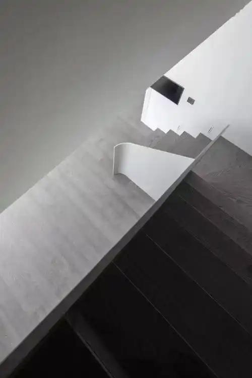 180㎡现代简约,灰色调空间,舒适从容生活,满屋静谧的优雅